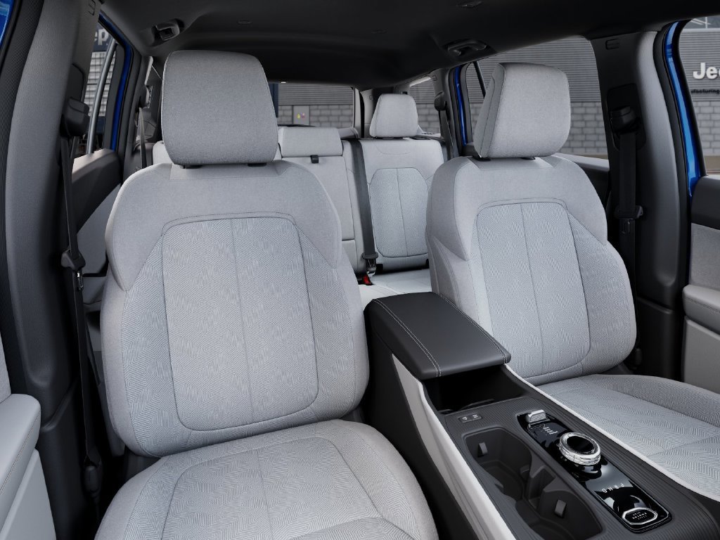 New 2026 Jeep Cherokee Laredo AWD/4WD image 16