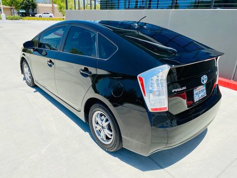 Used 2010 Toyota Prius FWD image 5