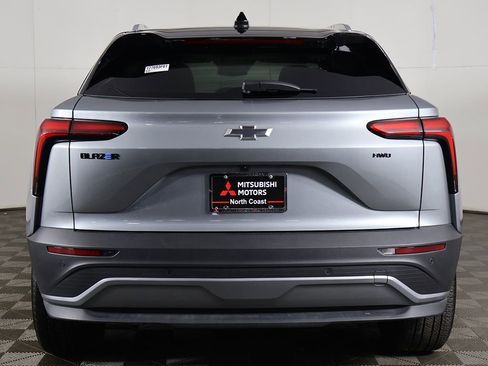 Used 2025 Chevrolet Blazer EV LT image 11