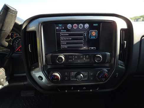 Used 2018 Chevrolet Silverado 1500 LT w/ All Star Edition AWD/4WD image 12