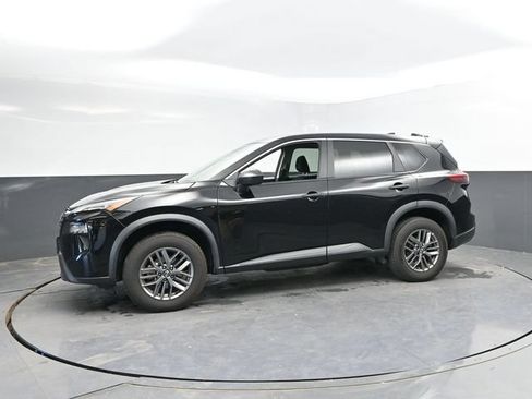 Used 2024 Nissan Rogue S AWD/4WD image 9
