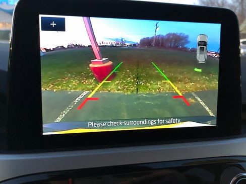 Used 2022 Ford Escape SEL image 19