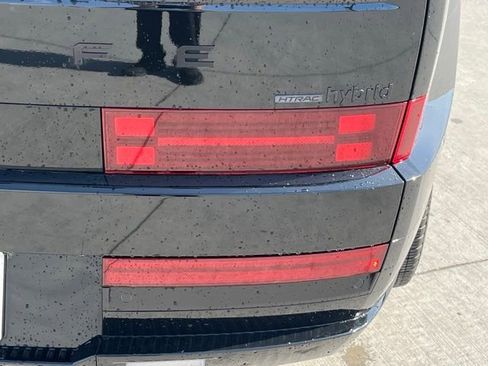 Used 2025 Hyundai Santa Fe Calligraphy AWD/4WD image 8