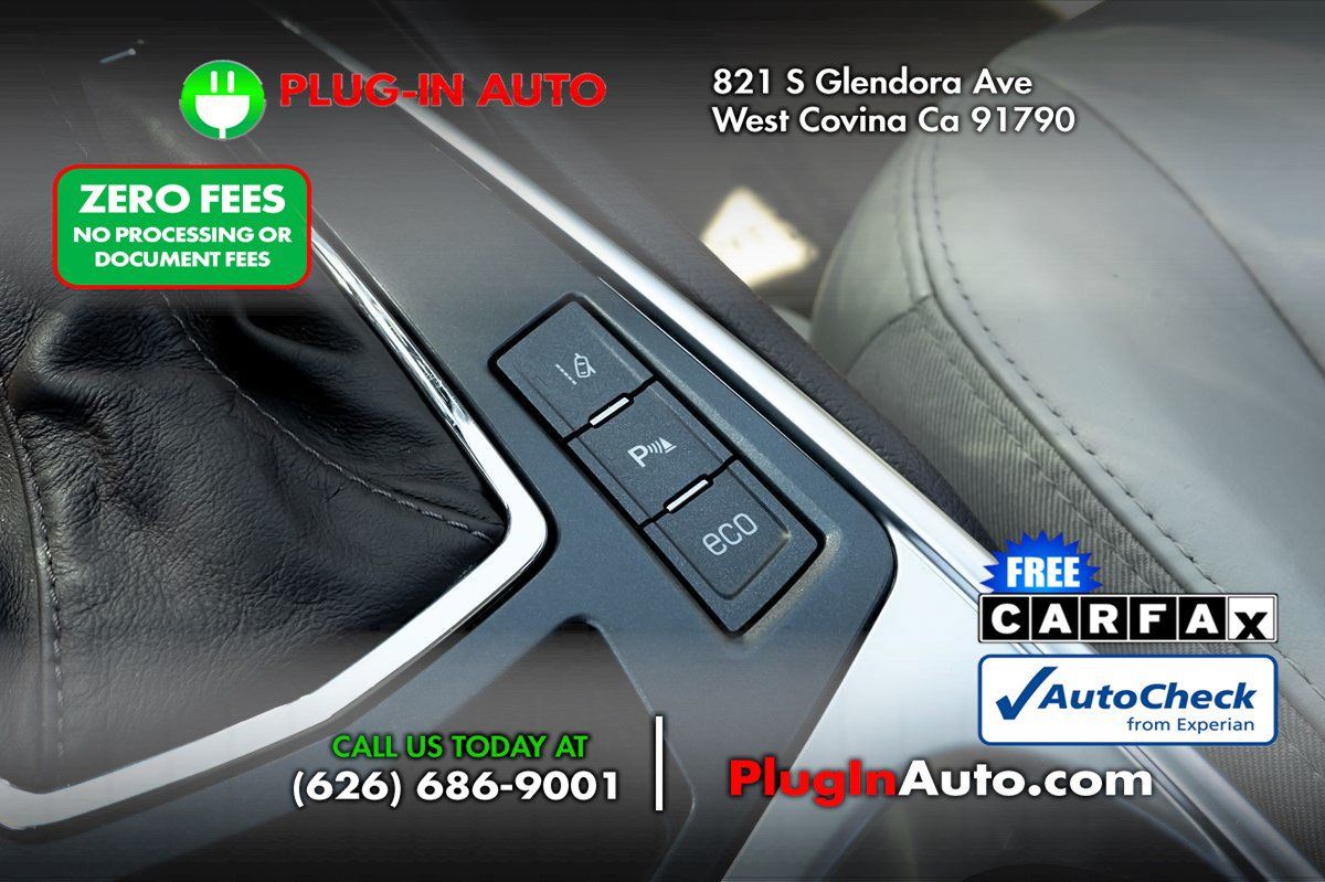 Used 2016 Cadillac SRX Luxury w/ Driver Awareness Package FWD image 24