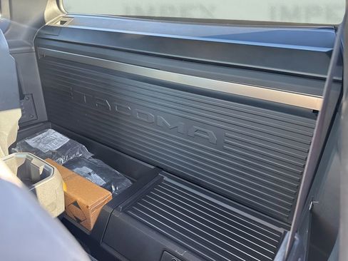 Used 2024 Toyota Tacoma SR image 10