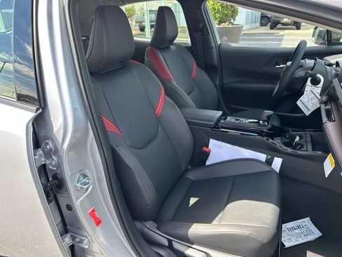 New 2026 Toyota Prius Plug-In Hybrid FWD image 22