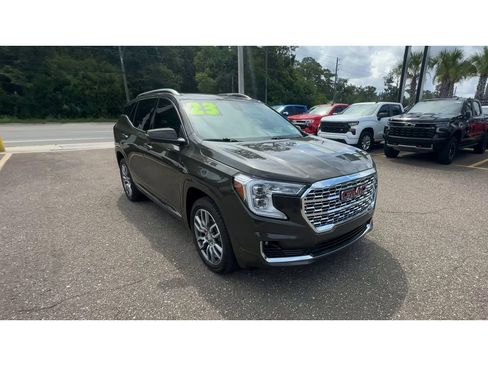 Used 2023 GMC Terrain Denali AWD/4WD image 8