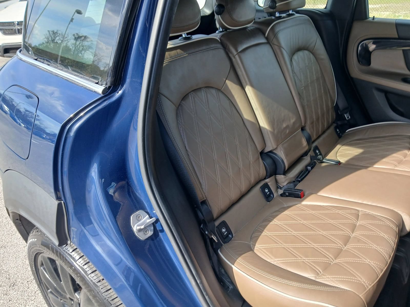 Used 2019 MINI Cooper Countryman S w/ Driver Assistance Package FWD image 16