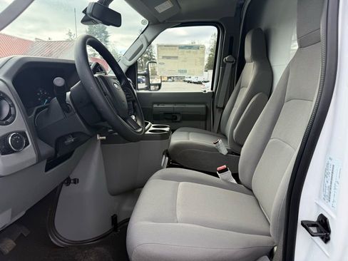 New 2026 Ford E-450 and Econoline 450 Super Duty w/ Power Equipment Group image 15