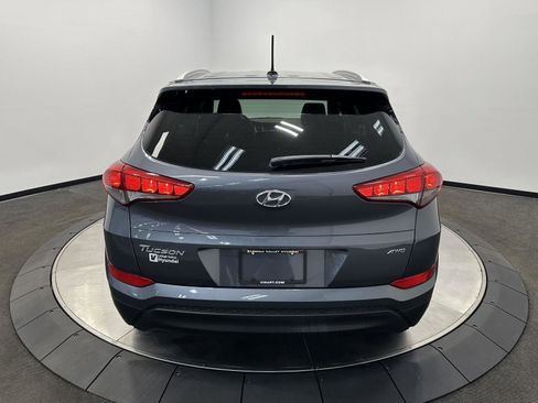 Used 2017 Hyundai Tucson SE AWD/4WD image 5