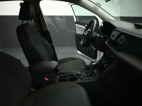 Used 2022 Volkswagen Taos SE FWD image 55