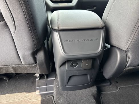 New 2026 Ford Explorer Active RWD image 24