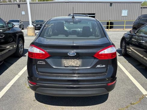 Used 2014 Ford Fiesta S image 8
