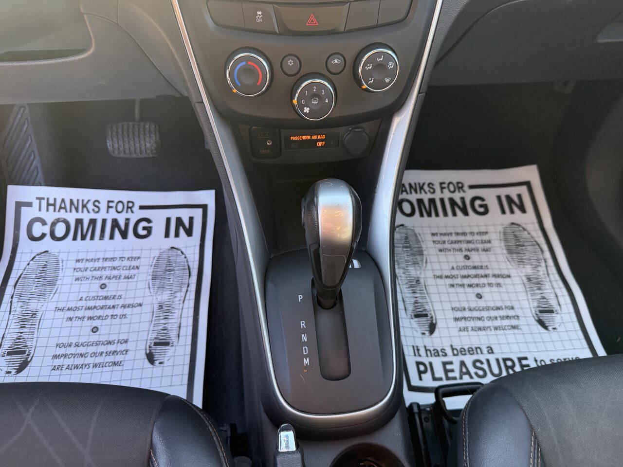 Used 2019 Chevrolet Trax LT w/ LT Convenience Package FWD image 23
