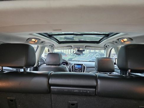 Used 2016 Cadillac SRX Performance w/ Midnight Edition Package FWD image 13