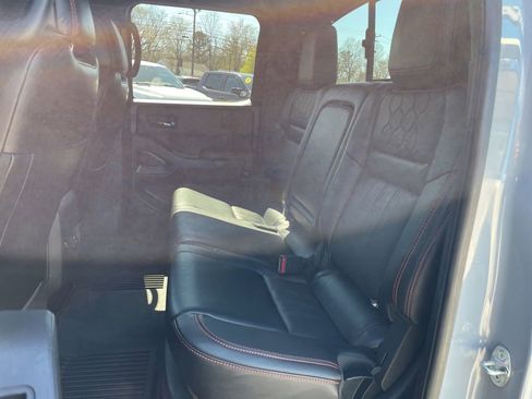 Used 2023 Nissan Frontier PRO-4X w/ Pro-4X Premium Package image 40