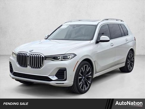 Used 2022 BMW X7 xDrive40i w/ Premium Package image 1