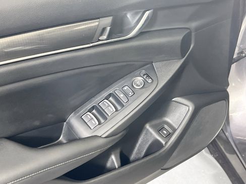 Used 2020 Honda Accord Sport image 17