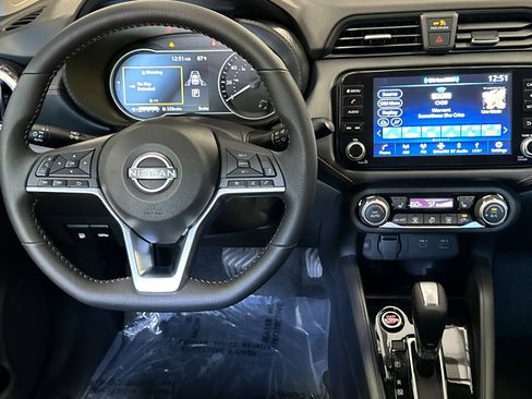 Used 2025 Nissan Versa SR w/ Trunk Package image 15