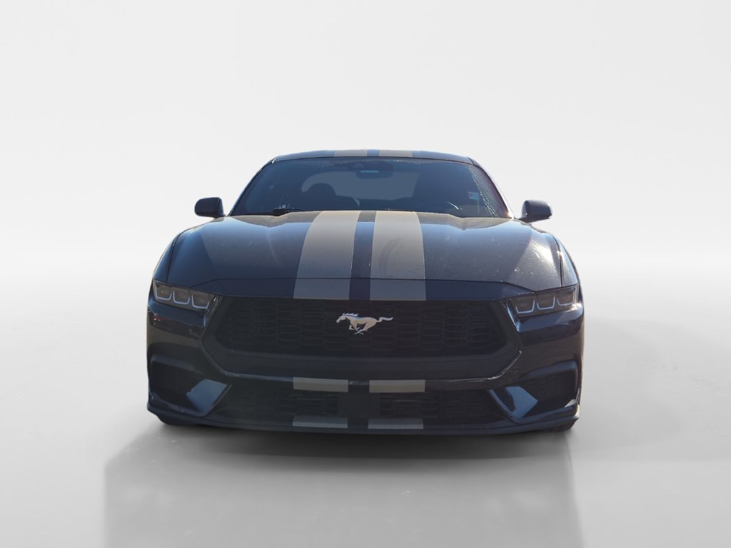 Used 2024 Ford Mustang Coupe RWD image 8