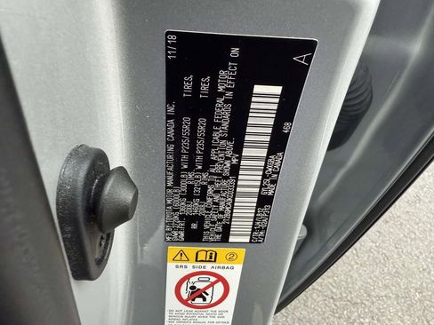 Used 2019 Lexus RX 450h AWD image 32