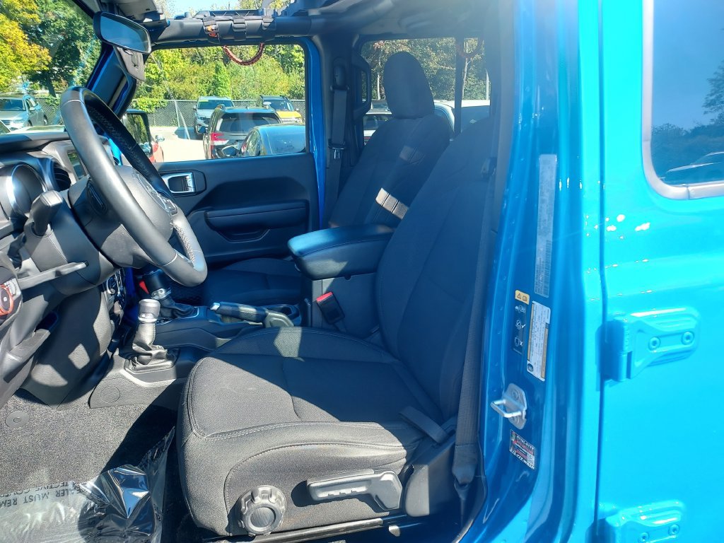Used 2022 Jeep Wrangler Unlimited Sport AWD/4WD image 29