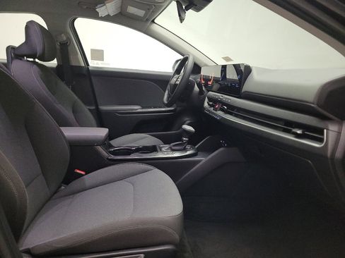 Used 2025 Kia K4 FWD image 21