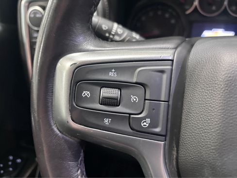 Used 2022 Chevrolet Silverado 1500 LT w/ Safety Package AWD/4WD image 17