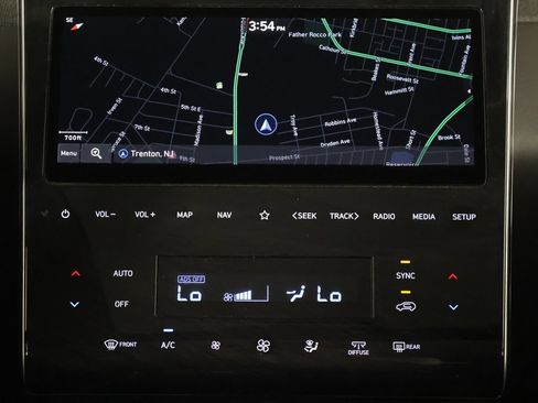 Certified 2022 Hyundai Tucson Limited AWD/4WD image 50