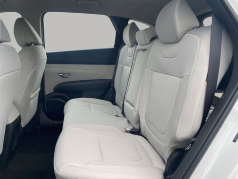 New 2026 Hyundai Tucson SE image 24