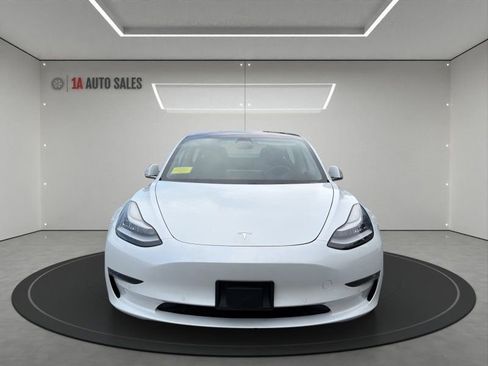 Used 2019 Tesla Model 3 Standard Range Plus RWD image 8