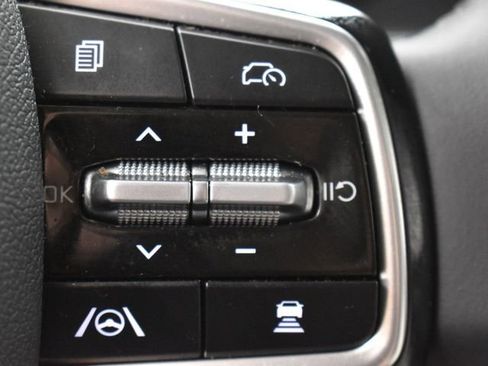 Used 2025 Kia Sorento S w/ Panoramic Sunroof Package image 26