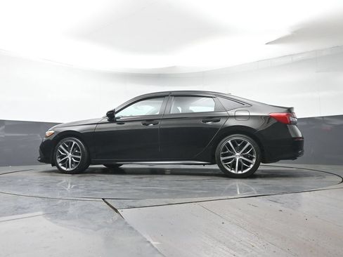 Used 2023 Honda Civic Touring image 32