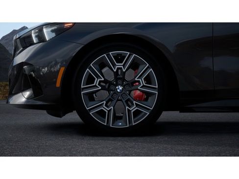 New 2026 BMW 530i image 7