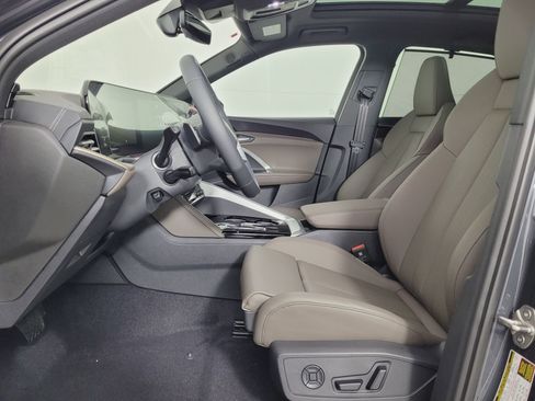 New 2025 Audi Q5 Premium Plus image 16