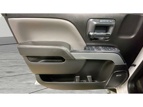Used 2015 Chevrolet Silverado 2500 LTZ w/ Duramax Plus Package image 9