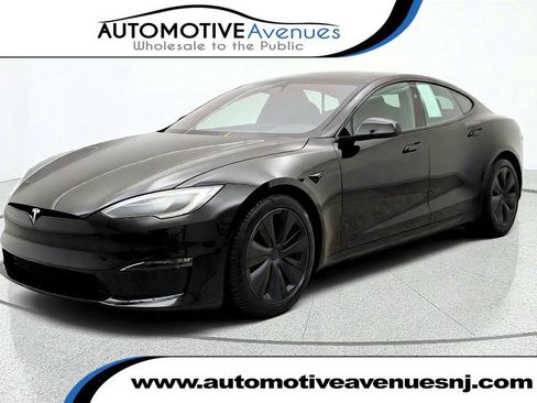 Used 2023 Tesla Model S Plaid AWD/4WD image 1