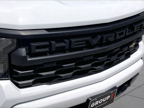 Used 2025 Chevrolet Silverado 1500 Custom RWD image 31