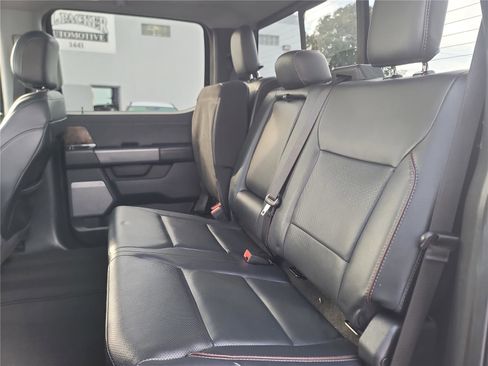 Used 2023 Ford F250 Lariat w/ Lariat Ultimate Package image 31