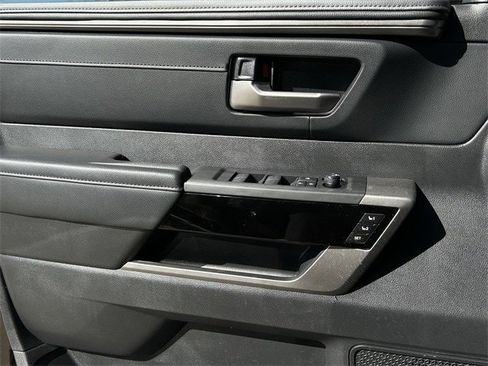 Used 2024 Toyota Tundra Limited w/ Power Package image 28