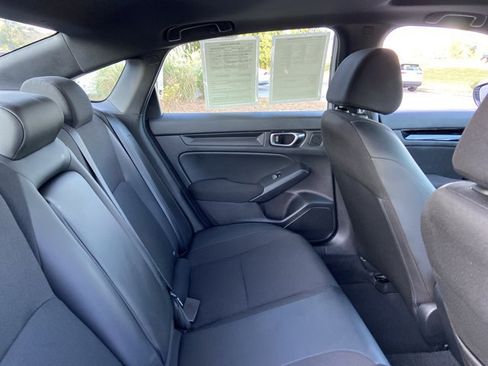 Used 2025 Honda Civic Sport image 22