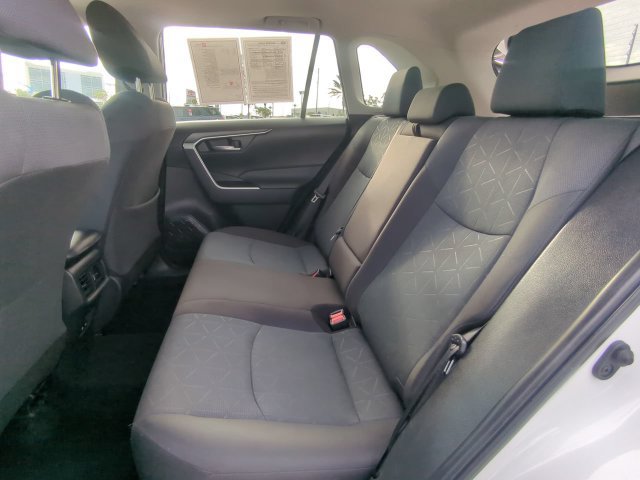Certified 2024 Toyota RAV4 XLE w/ Convenience Package FWD image 16