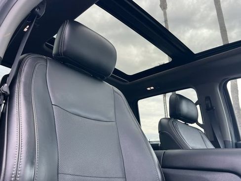 Used 2019 Ford F250 Lariat w/ Lariat Ultimate Package AWD/4WD image 20