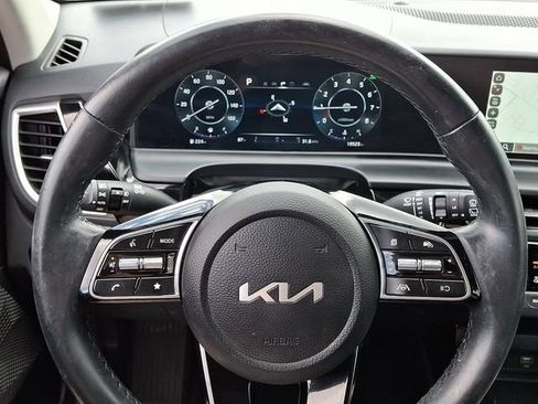 Used 2024 Kia Seltos X-Line AWD/4WD image 18