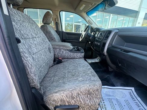 Used 2016 RAM 4500 Tradesman w/ Max Tow Package image 13