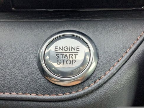 New 2026 Lincoln Nautilus Reserve AWD/4WD image 32