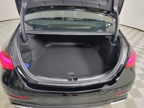 Certified 2022 Mercedes-Benz C 300 4MATIC Sedan image 11