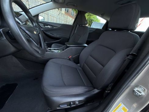 Used 2023 Chevrolet Malibu LT FWD image 24