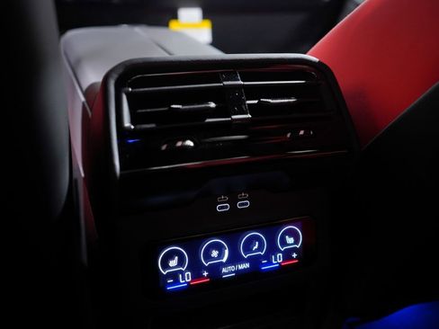 New 2026 BMW M5 image 14