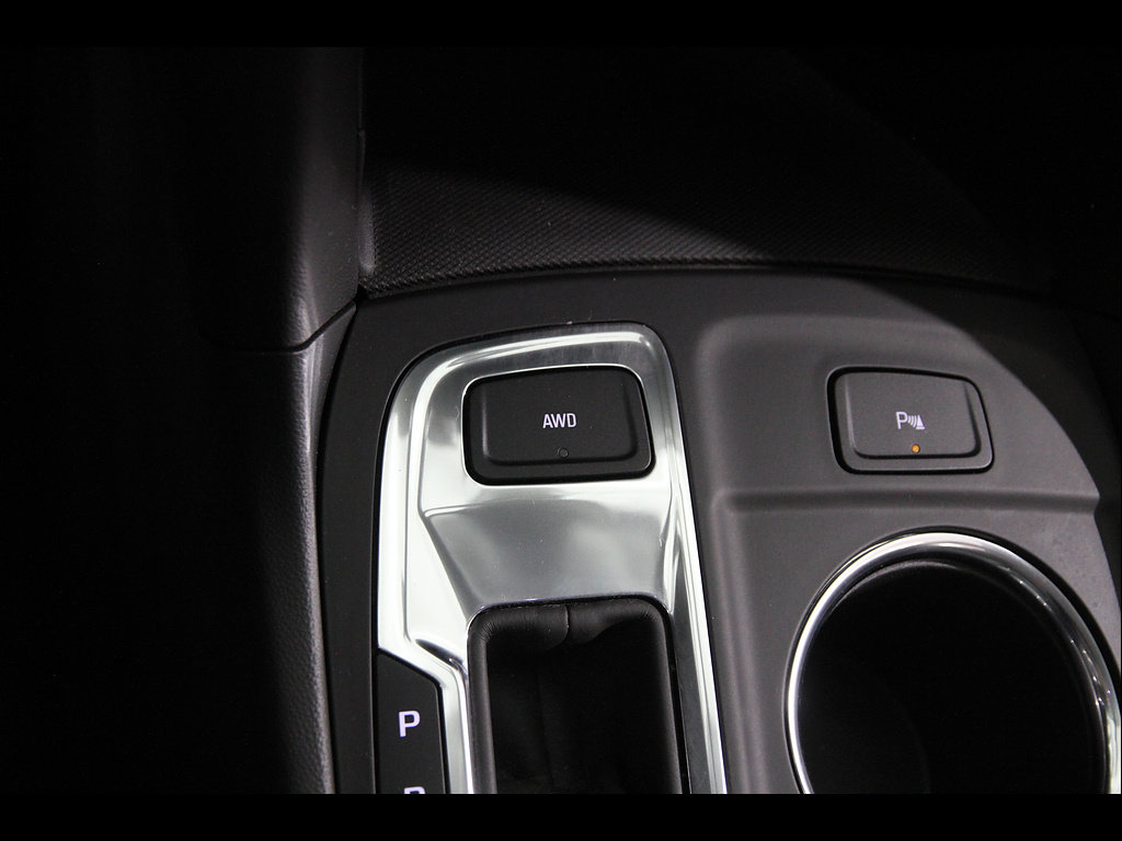 Used 2024 Chevrolet Equinox LT AWD/4WD image 16